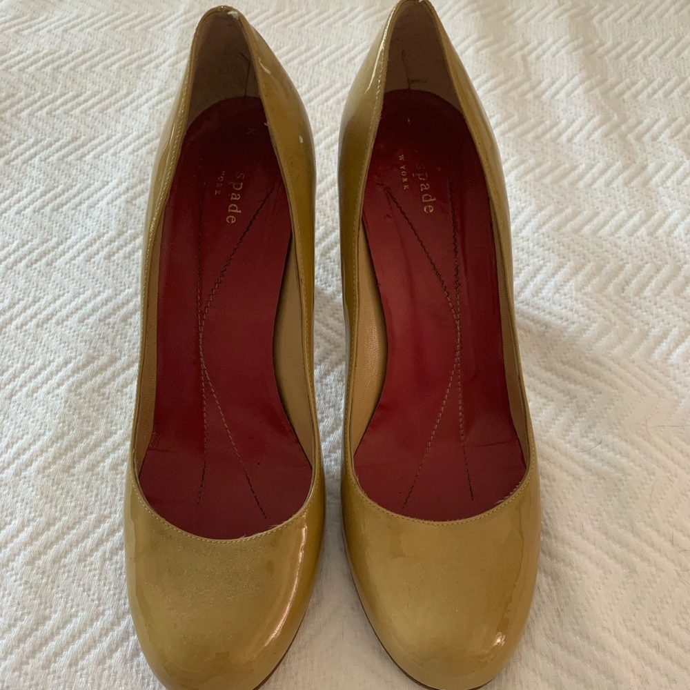 ♠️ kate spade ♠️ Nude Patent Leather Heels